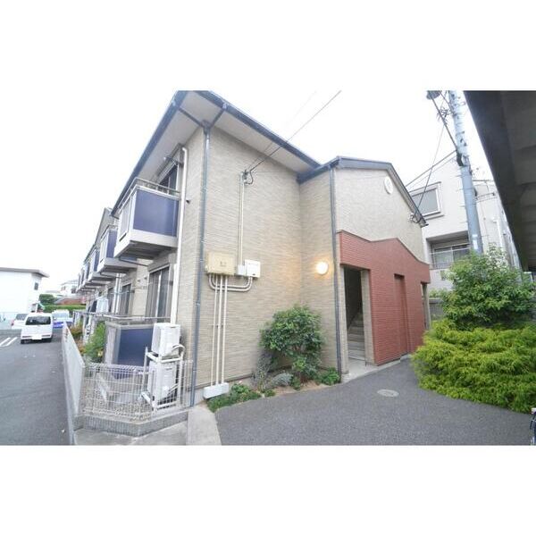 リヴェール市川C棟106号室 外観