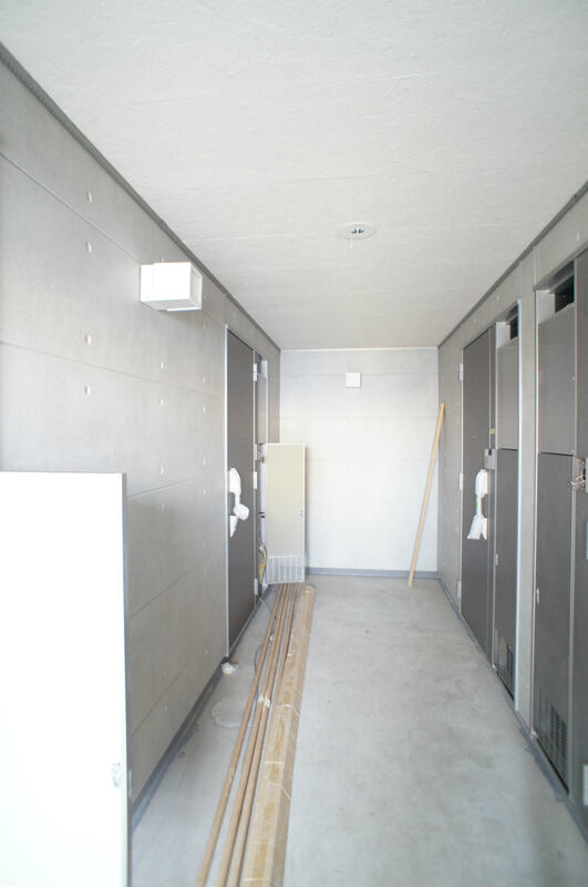 リブリ・ISHIWATA2階 エントランス