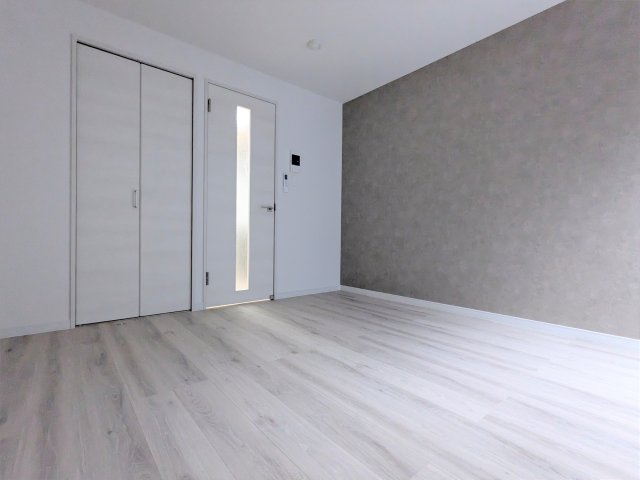 エムシティ戸田0101号室 リビング