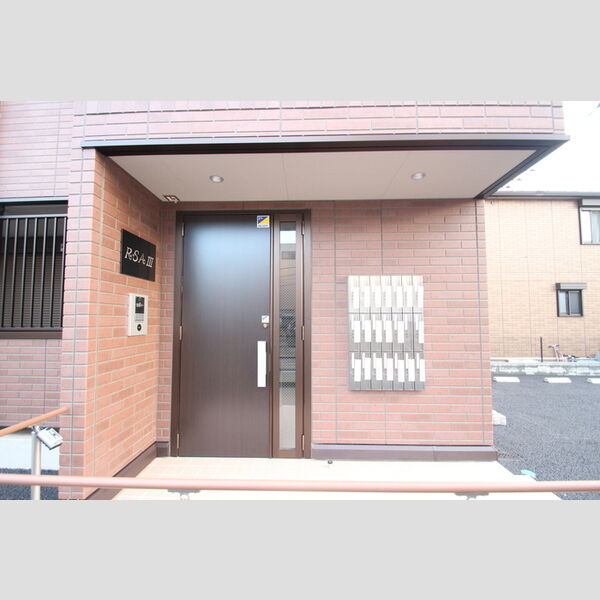 RSAⅢ101号室 エントランスはオートロック!