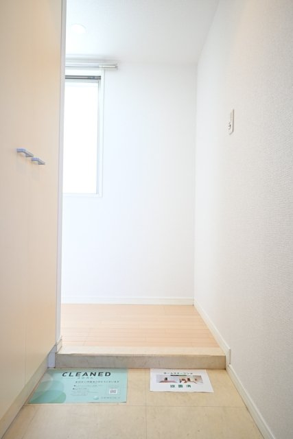 ヴィスタガーデン西荻窪 玄関