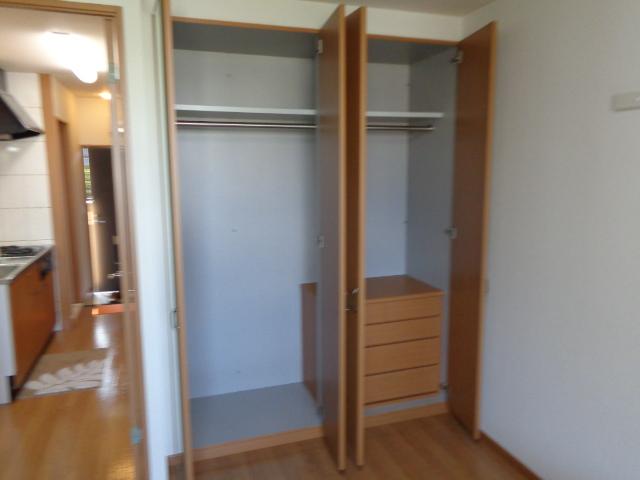 ウィングステラ湘南 クローゼット