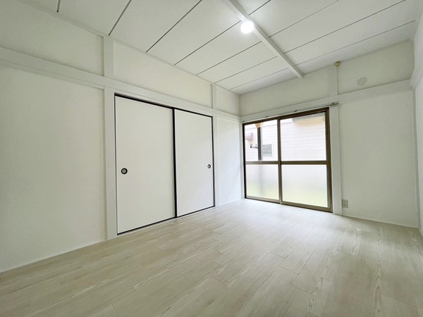 新葉ラピス北小金 リビング