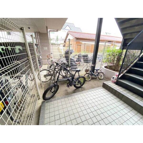 グリーンガーデン武蔵浦和0205号室 同建物別部屋の参考画像