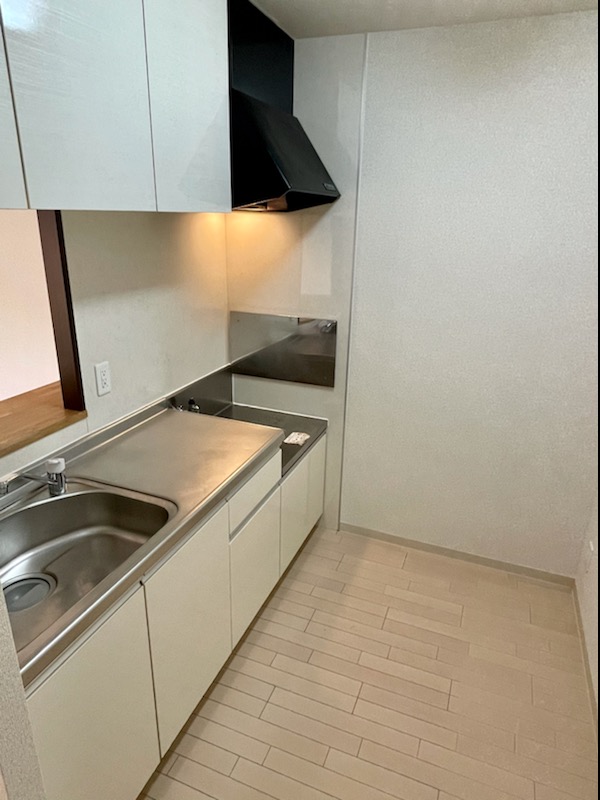 サニーウェル幸樹0102号室 別号室の写真になります。