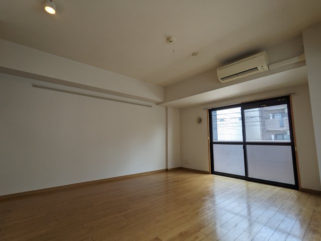 マーサプレアマールケイ リビング