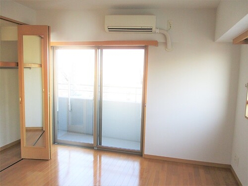 ルミエール池袋要町 ダイニング　※内装後2018年11月撮影