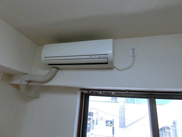 ＳＡＮ　ＳＵＲＩ池田山 参考写真。エアコン1基設備。