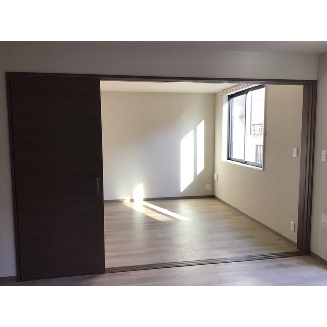 イーストピア 内観