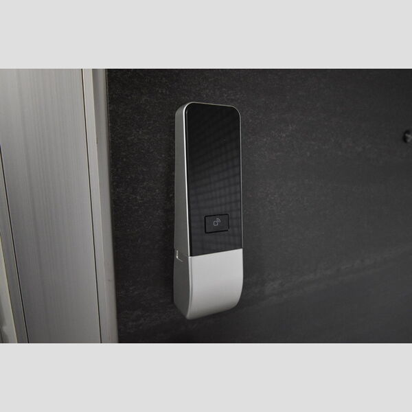 マイルド北野 玄関ドア(鍵はICカードです)