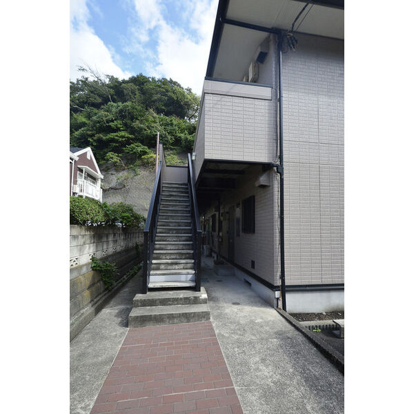 ベルレージュ0202号室 エントランス