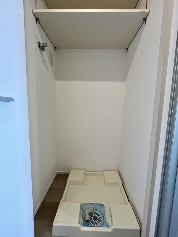 レジディア西麻布8階 洗濯機置場