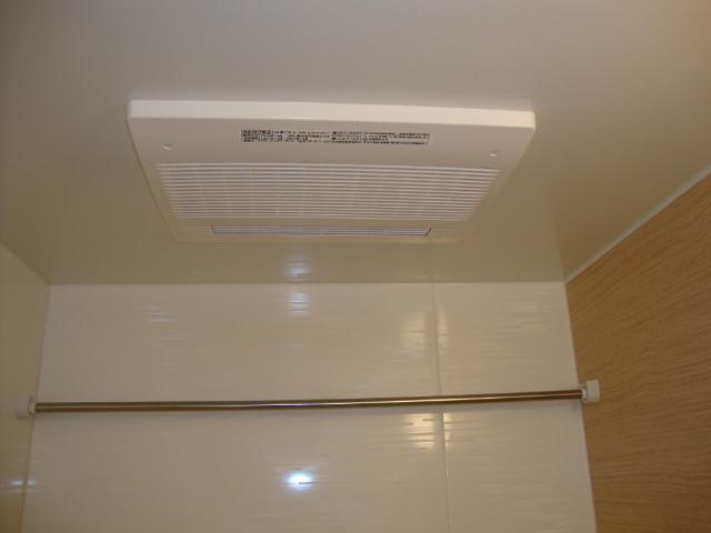 クレシア302号室 浴室乾燥機