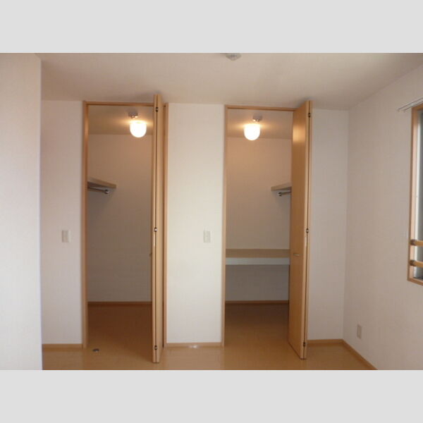エスベランサ　B303号室 洋室収納