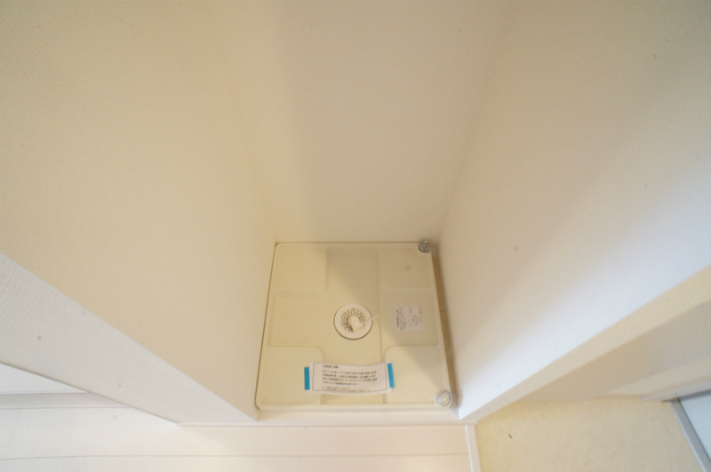 リブリ・アザリア 洗濯機置き場