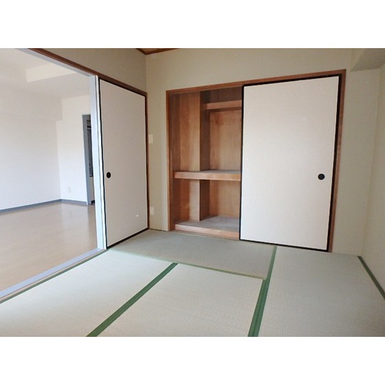 グリーンヒル弥生台 リビング