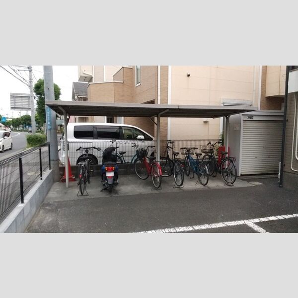 エスペランサ201号室 駐輪場