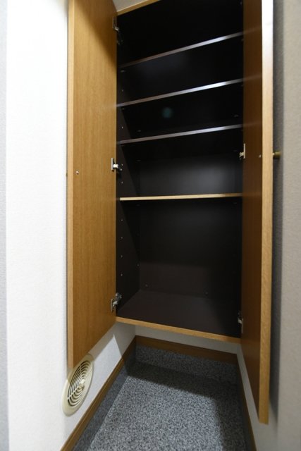 菱和パレス御茶ノ水湯島天神町6階 同建物別部屋の参考画像