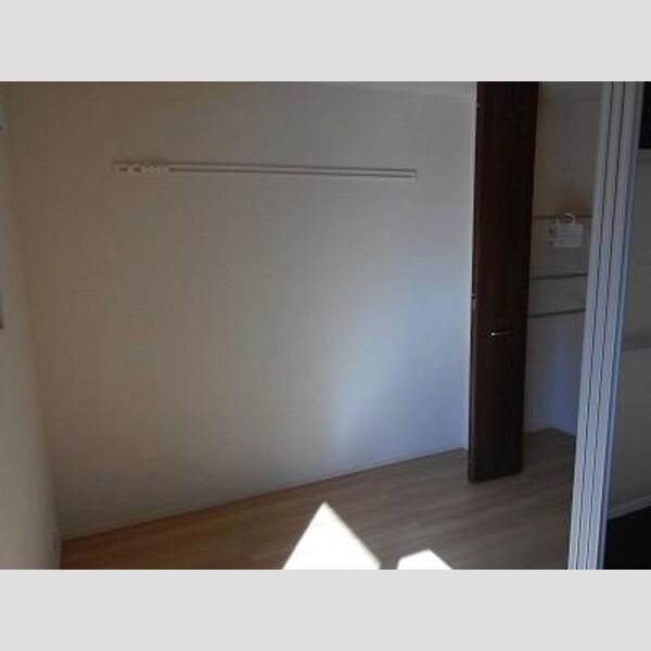 コート　エム101号室 ♪洋室3.1帖♪