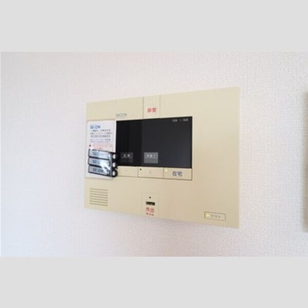 デュオラピッツ　B SECOM