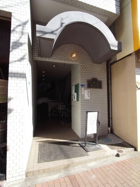 センチュリー東上野 エントランス