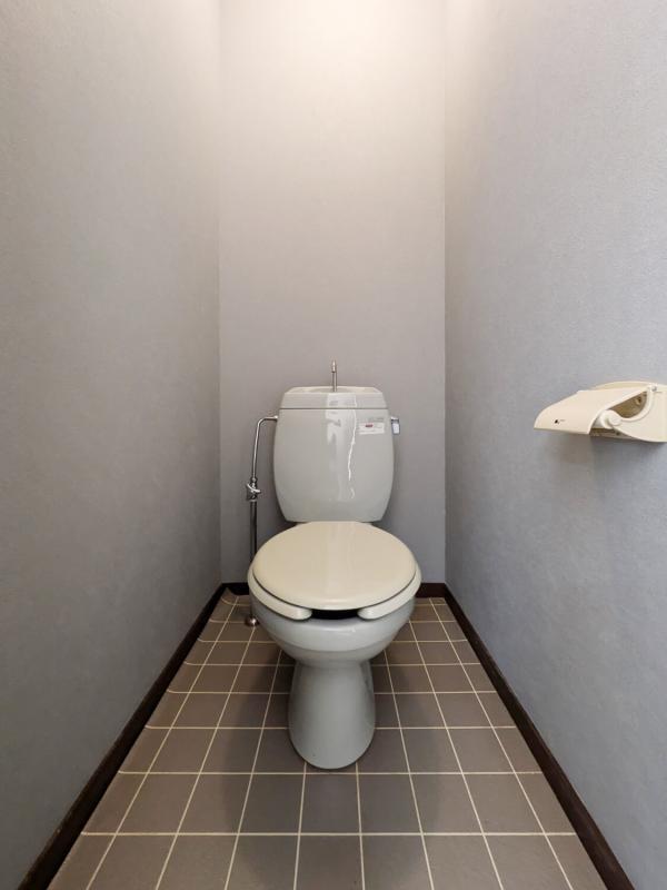 クレッシェンドK1階 トイレ