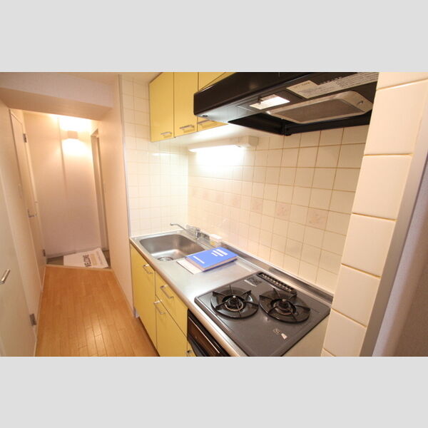 M HouseⅠ202号室 システムキッチン二口ガスコンロ