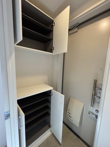 市川第５マンション0201号室 収納