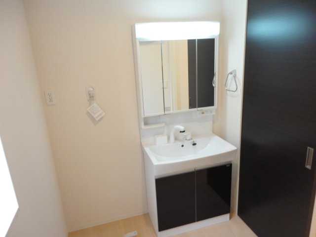 ハピネス 洗髪洗面化粧台