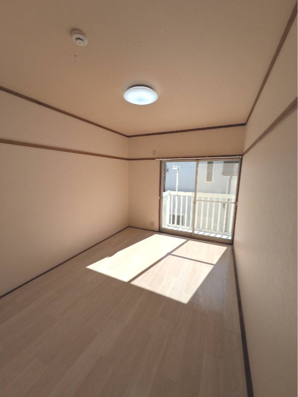 兼六コーポ滝山 内観