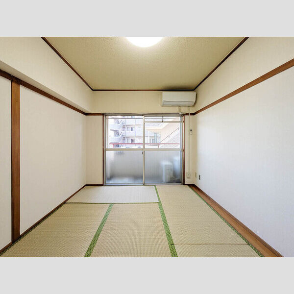 グリーンハウスクスノキ205号室 和室