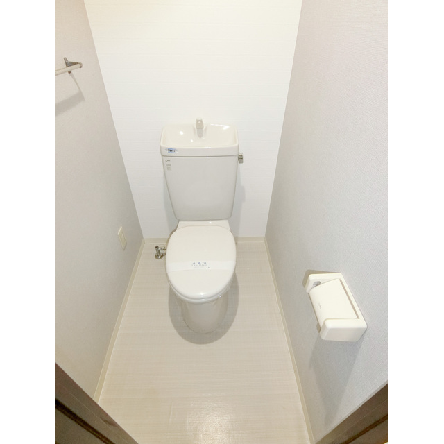 サンハイム清水0201号室 トイレ