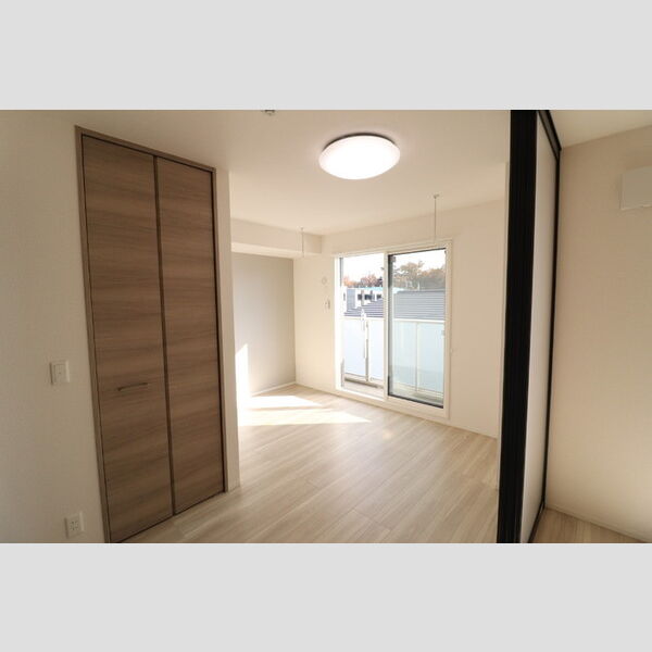 マルシェル館浦和美園302号室 洋室6.6帖