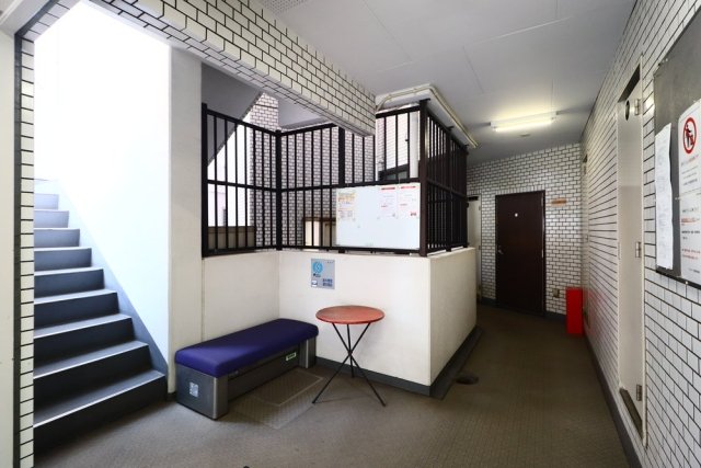 ヴェラハイツ鶴見5階 エントランス