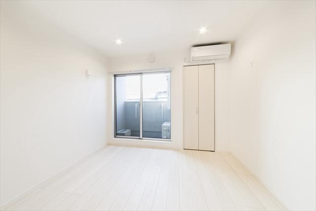 フィネスト2階 角部屋　エアコン