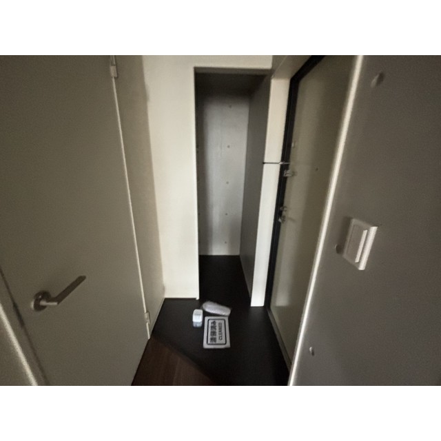 COCOFLAT新江古田203号室 玄関