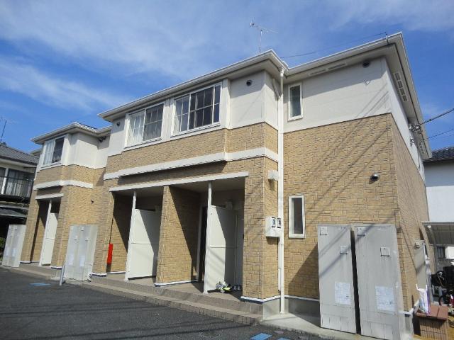 アムール 外観写真（昼）