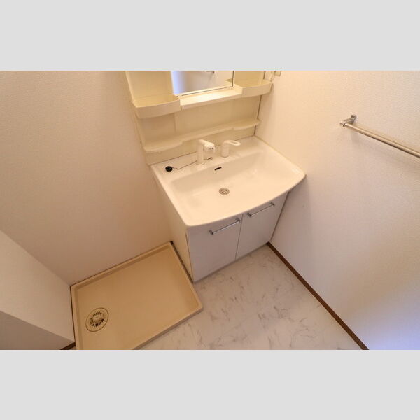 トライ・コート　Ⅲ ★洗髪洗面化粧台★