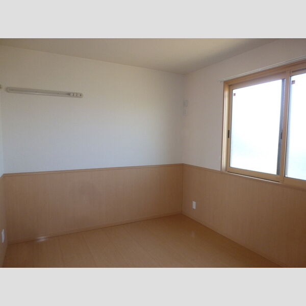 ルミエール(毛呂山)103号室 洋室