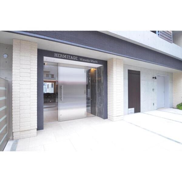 HERMITAGE　Waseda　Machi204号室 エントランス