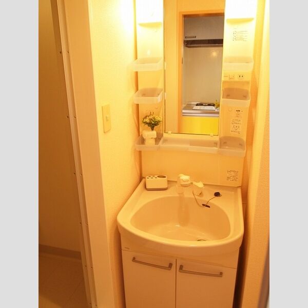 ヴェルデ 洗髪洗面化粧台