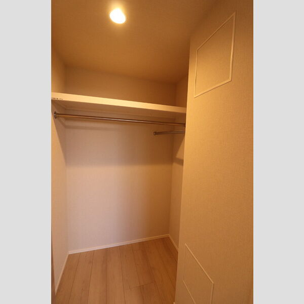 センカ103号室 ウォークインクローゼット