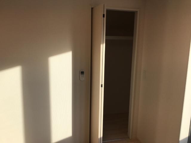 ラフィネ201号室 収納