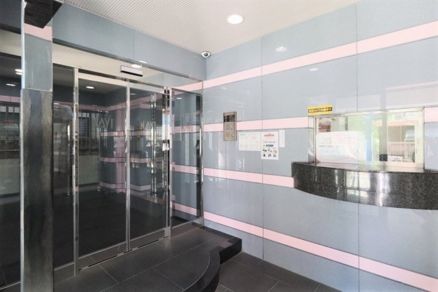 ナビ・新桜台 エントランス