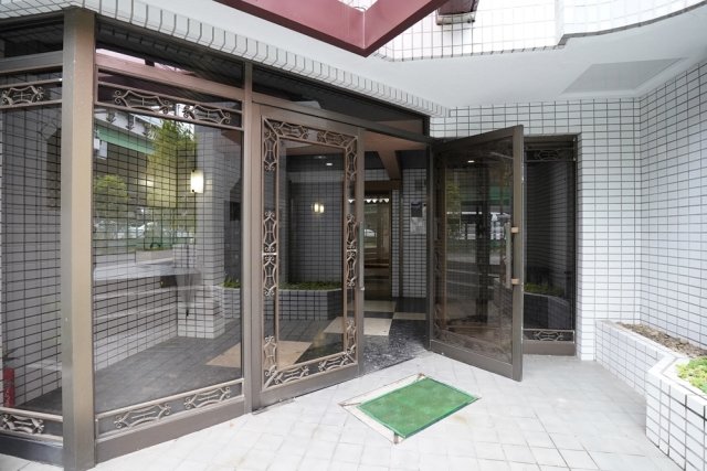 ラ・レジダンス・ド・パンデュール2階 エントランス