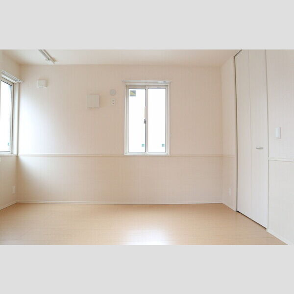 メゾン ド ソレイユ　E105号室 洋室