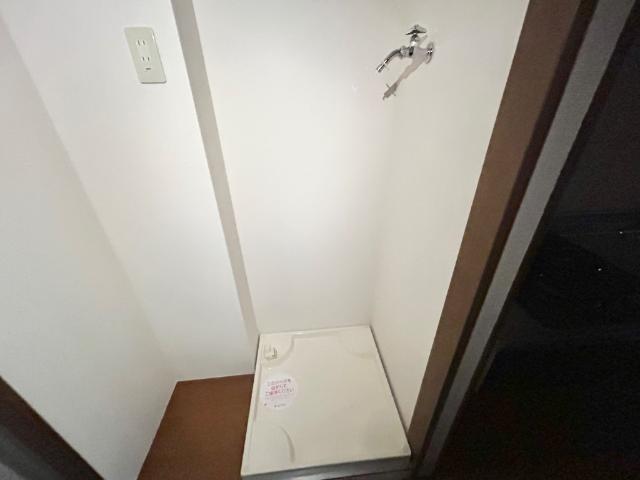 ソレイユ御幸305号室 洗濯機置場