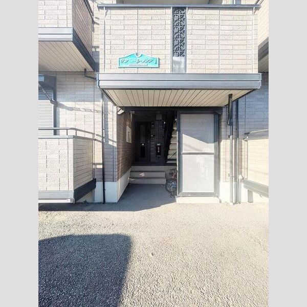 サンモール・ソシア　1101号室 エントランス