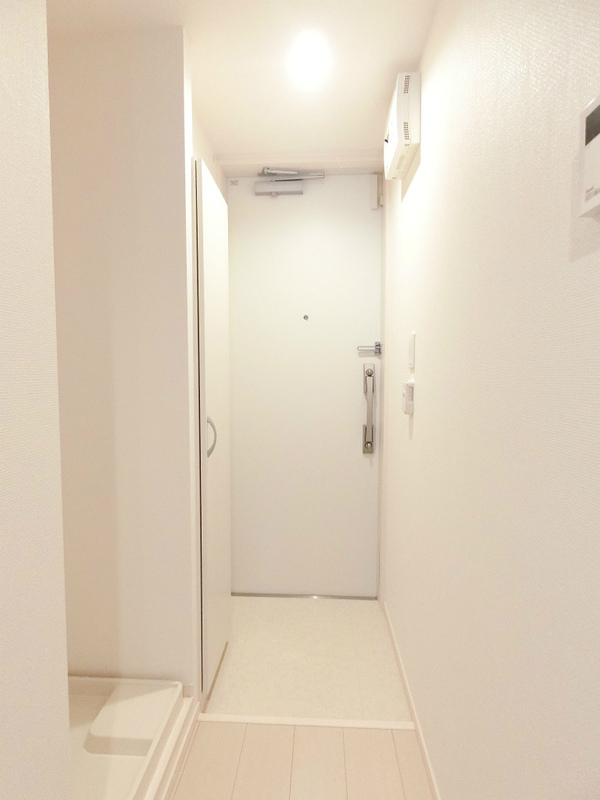 リブリ・辻堂2階 玄関