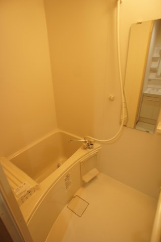 ルミエール・エタンセル　サンク お風呂で日々の疲れを落としましょう